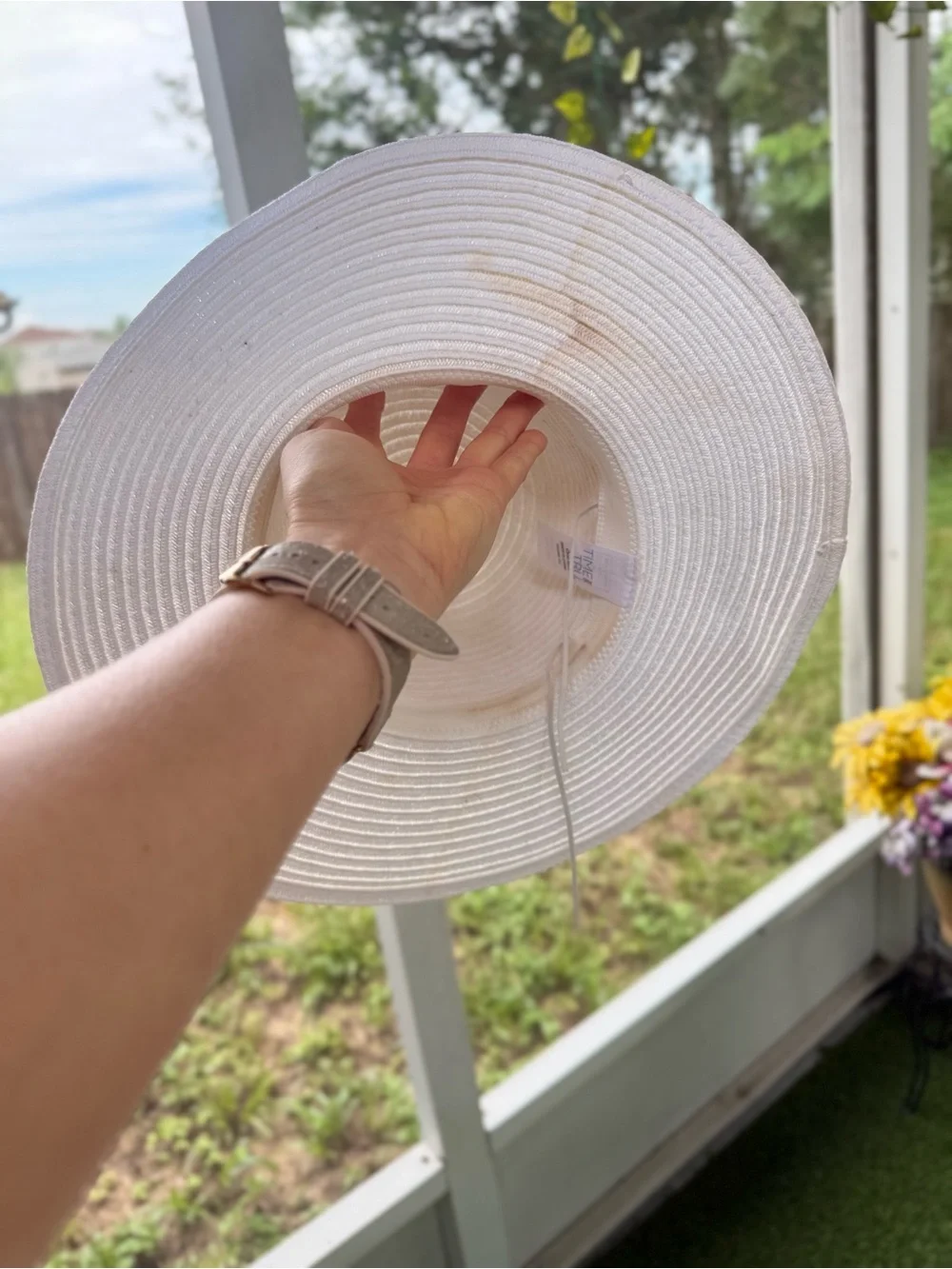Amazon Essentials White Wide Brim Sun Hat